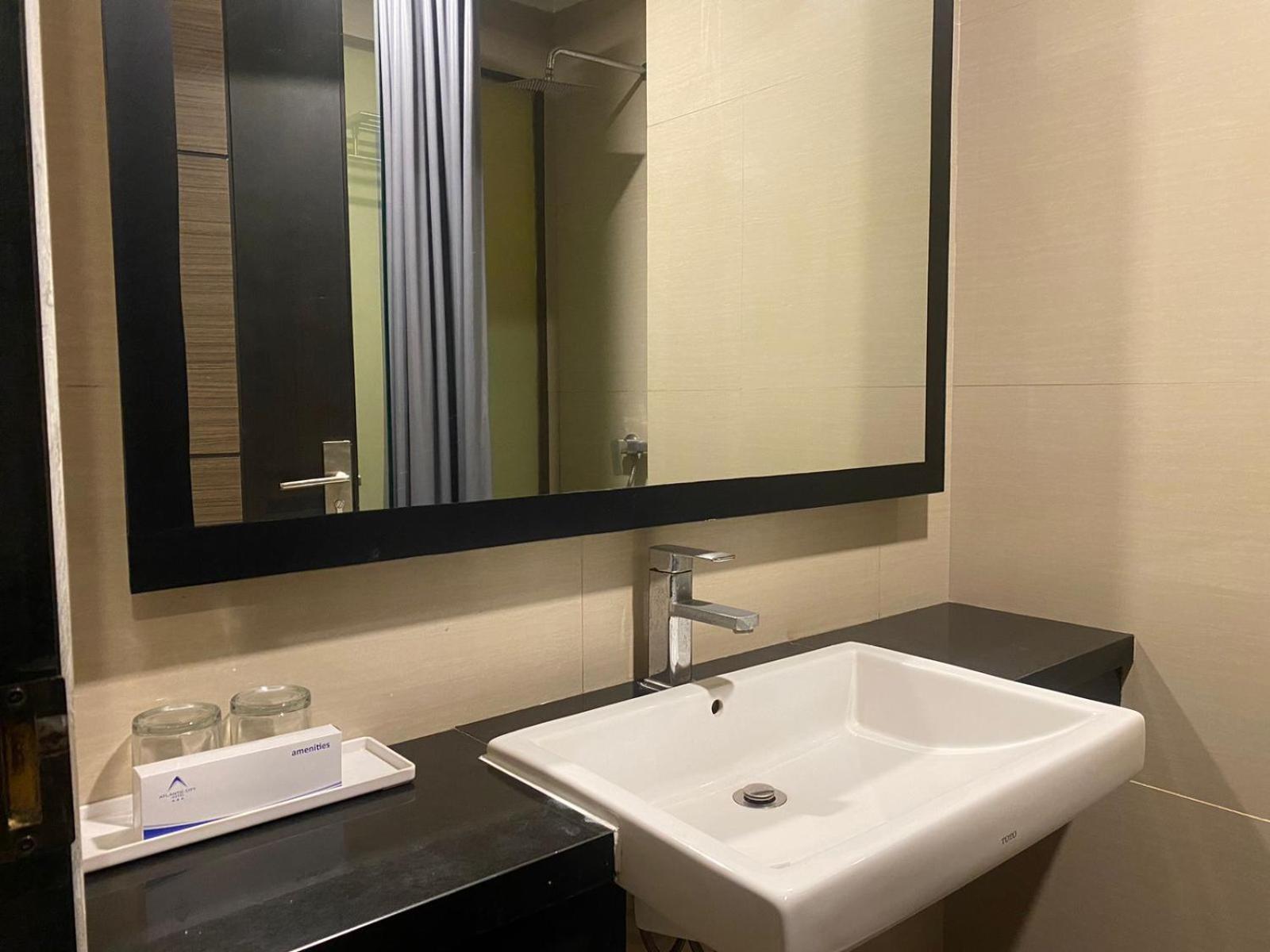 Atlantic City Hotel Bandung Extérieur photo