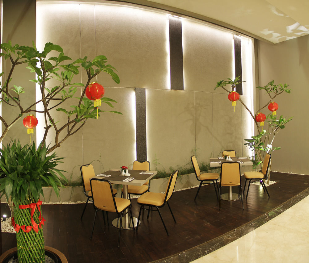 Atlantic City Hotel Bandung Extérieur photo