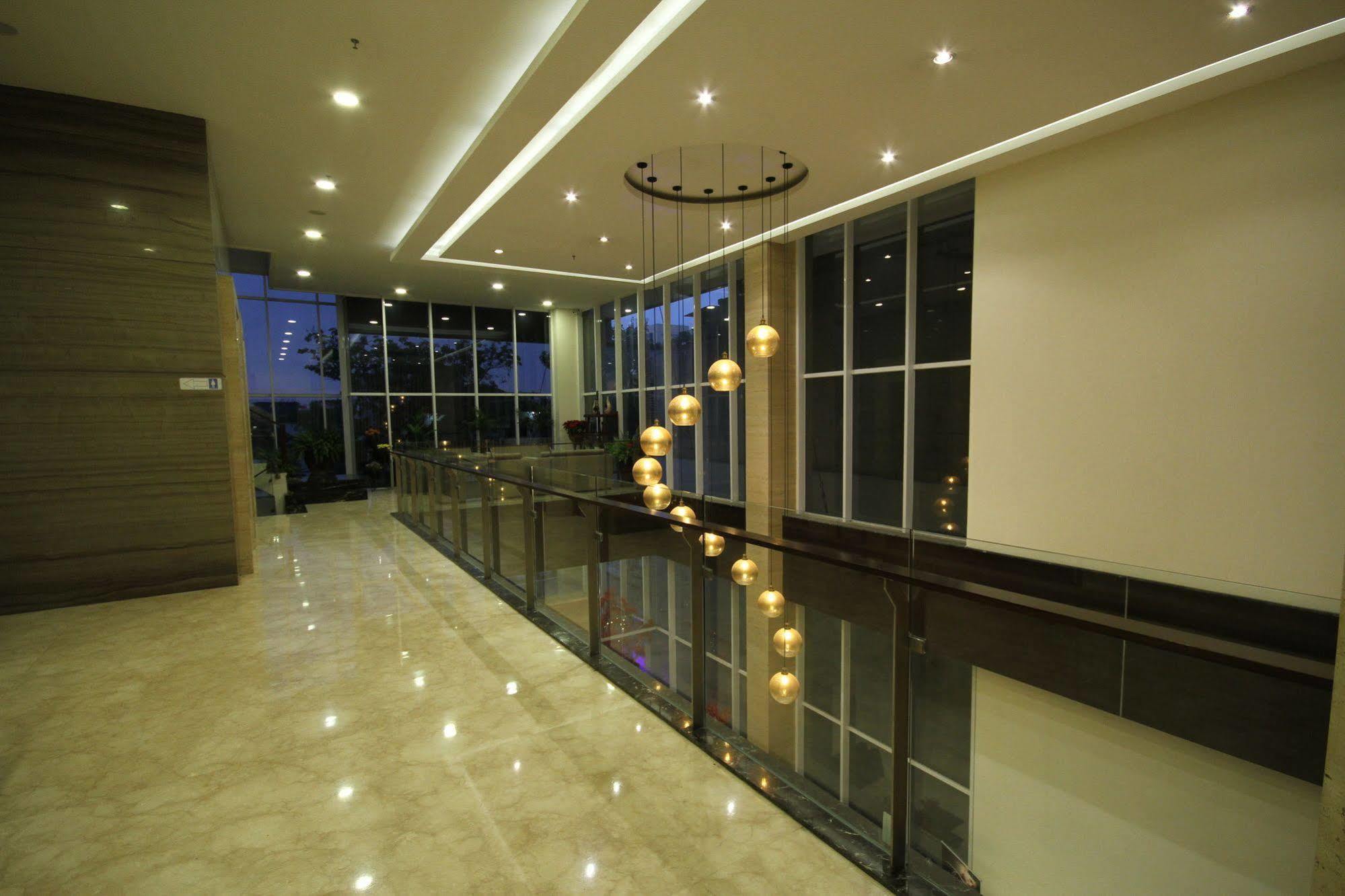 Atlantic City Hotel Bandung Extérieur photo